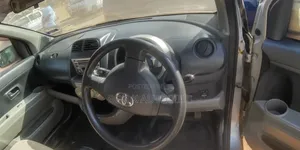 Toyota Passo 2006 Silver