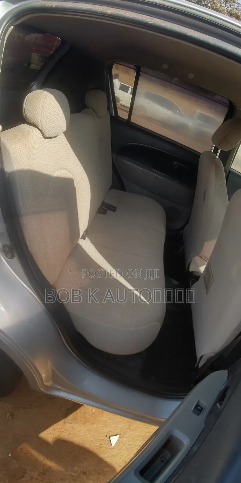 Toyota Passo 2006 Silver