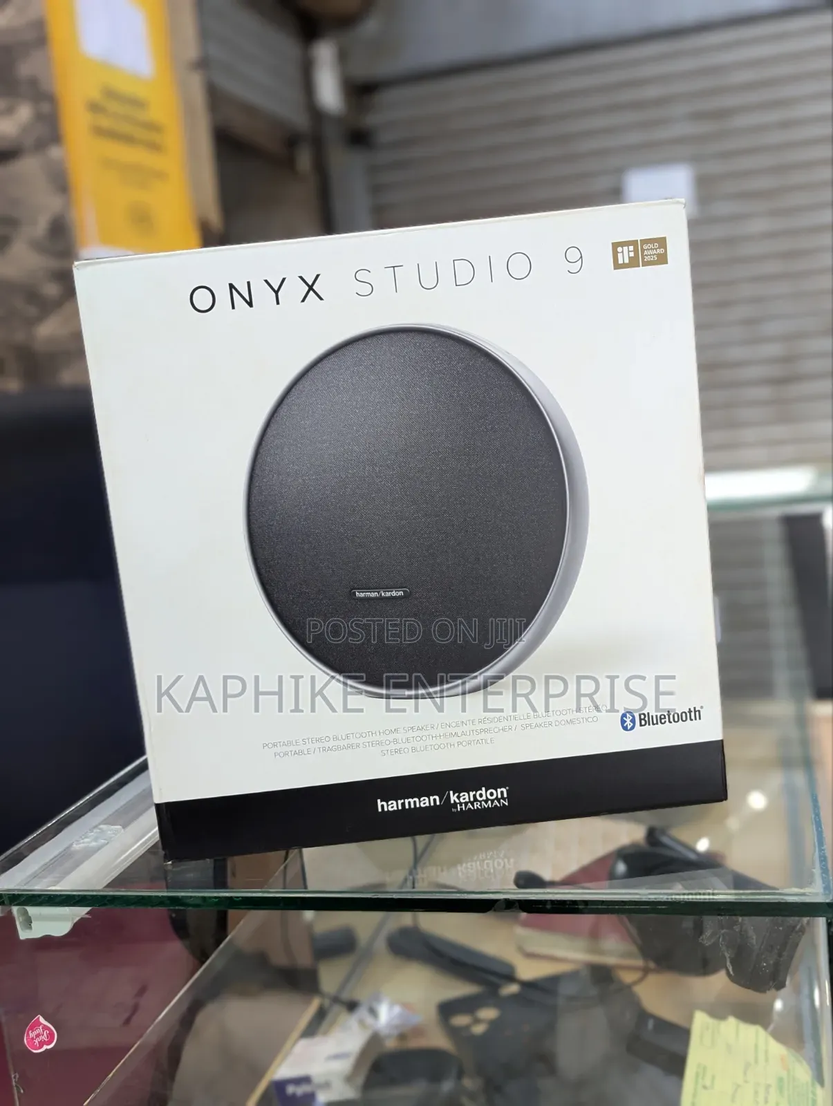 Onyx Studio 9 Brand New