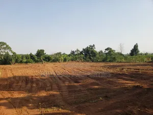 50ft by 100ft for Sell Gayaza Busika at 15m