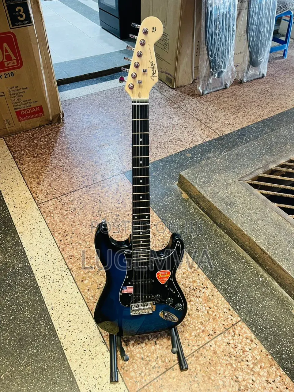 Solo 6 String Guitar