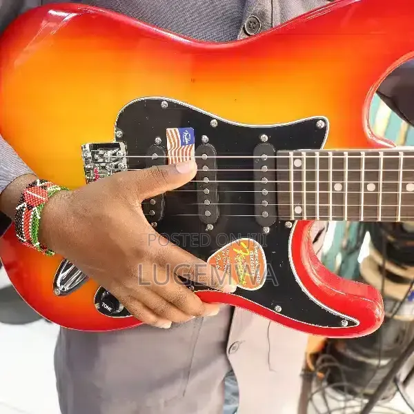 Solo 6 String Guitar