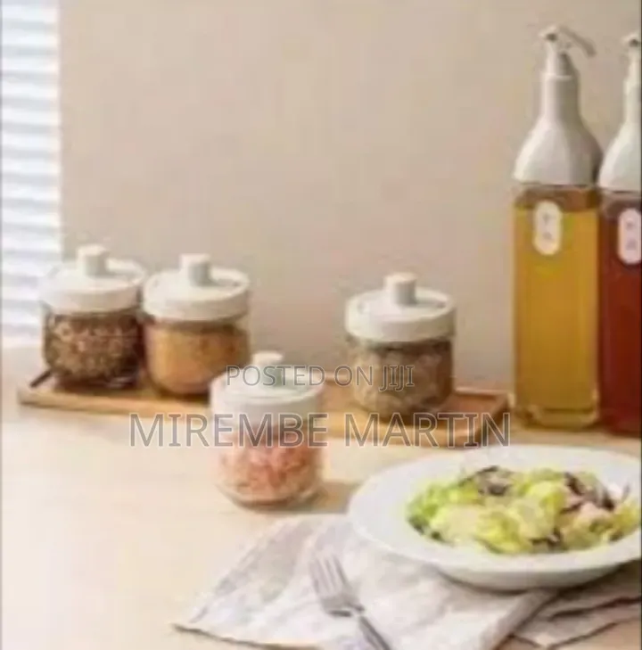 Elegant Glass Oil Dispenser and Spice Jar Set - Multicolor