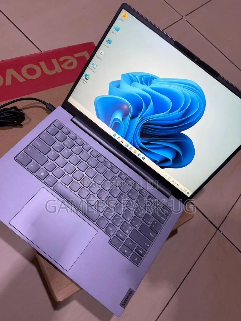 Laptop Lenovo ThinkBook 14 G8 IAL 8GB Intel Core i5 SSD 256GB