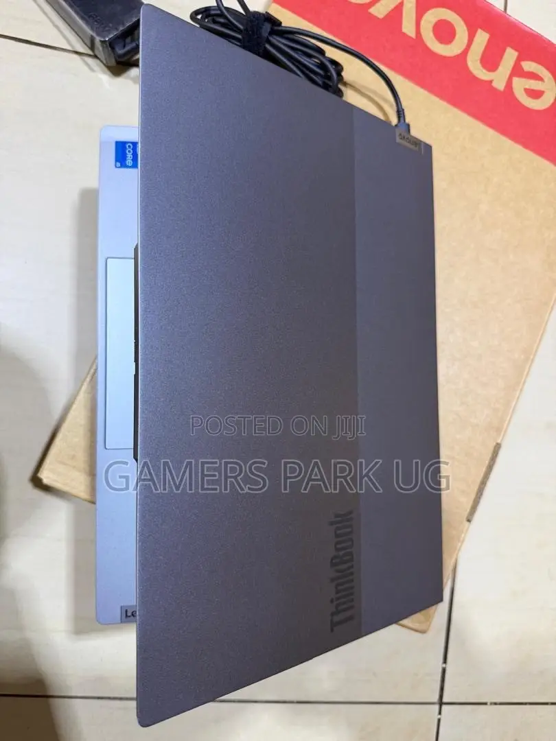 Laptop Lenovo ThinkBook 14 G8 IAL 8GB Intel Core i5 SSD 256GB