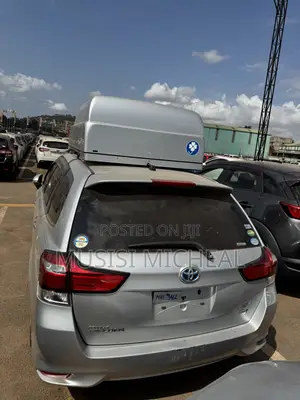 Toyota Corolla Fielder 1.5 Hybrid FWD 2017