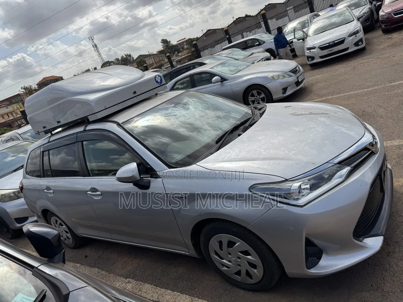 Toyota Corolla Fielder 1.5 Hybrid FWD 2017