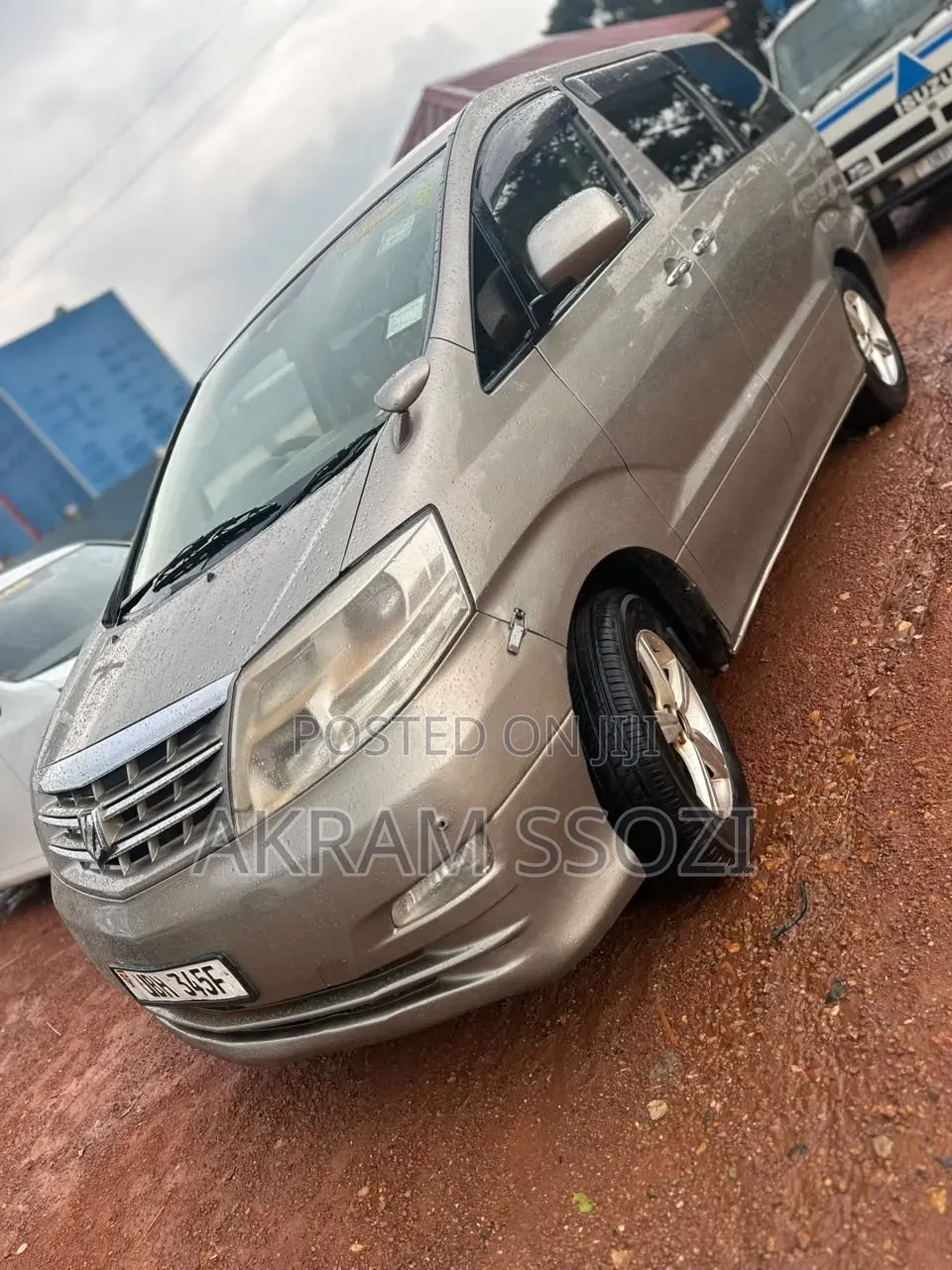 Toyota Alphard 2006