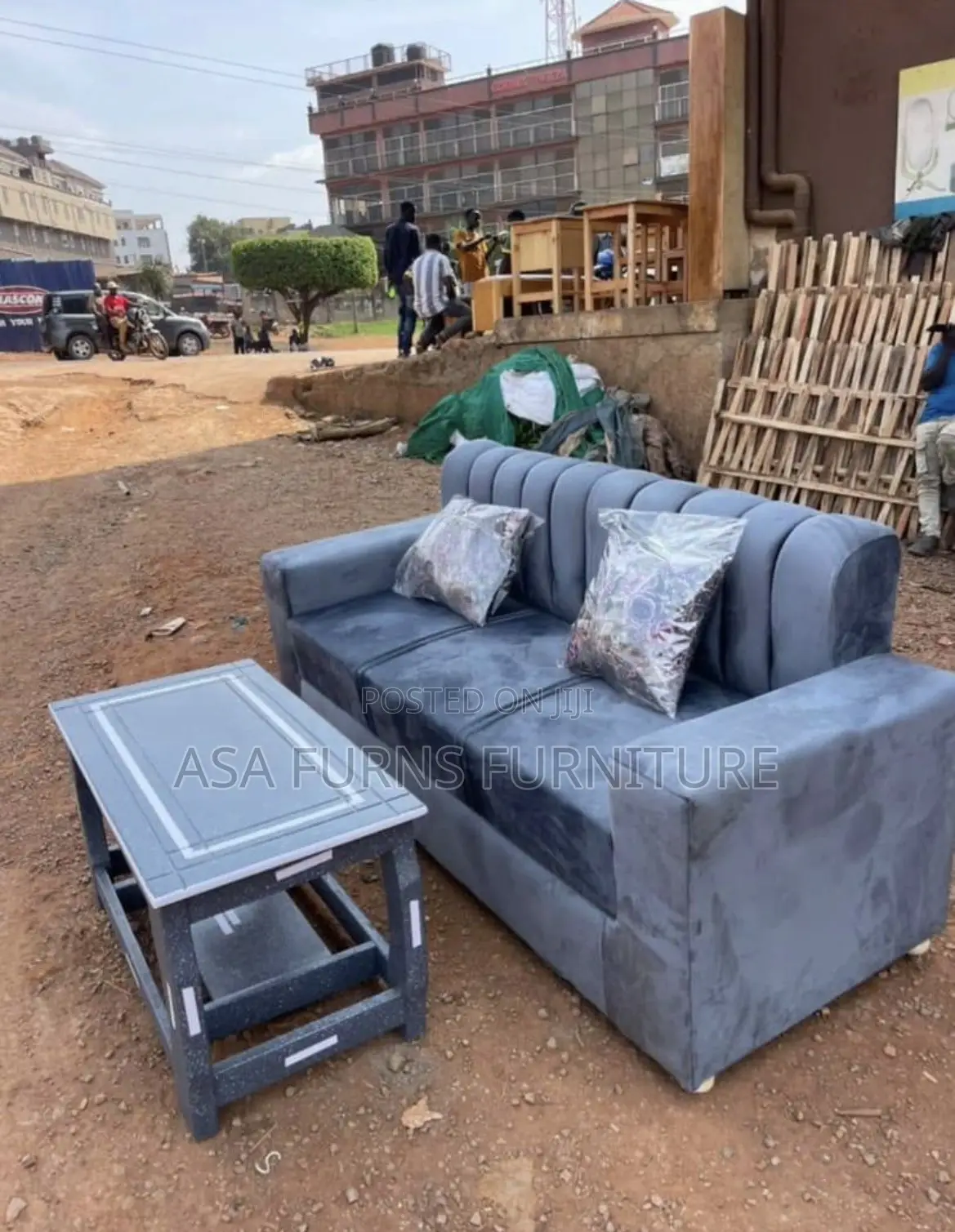 Sofa Set & Wooden Table