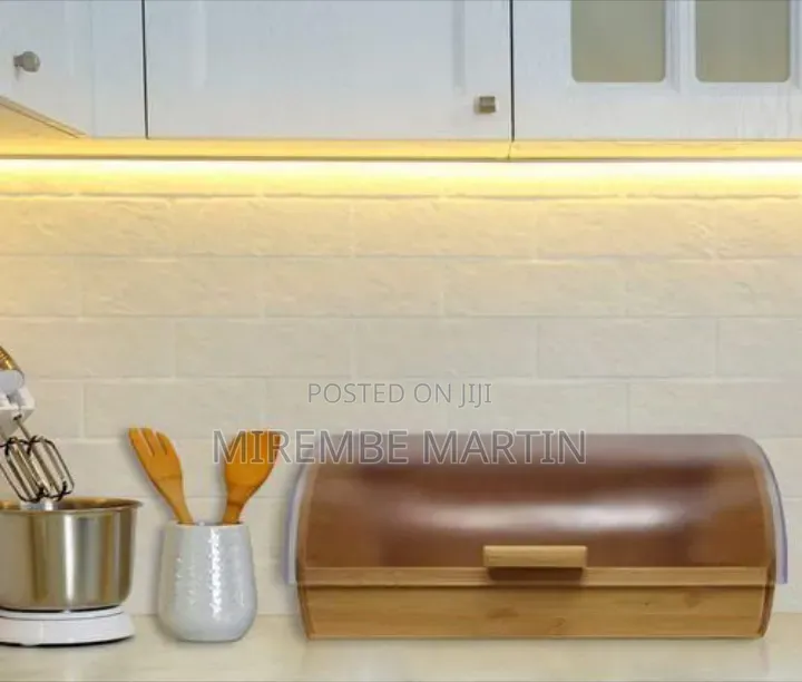 Elegant Wooden Bread Box With Transparent Roll-Top Lid
