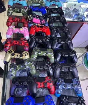 PlayStation 4 Pads