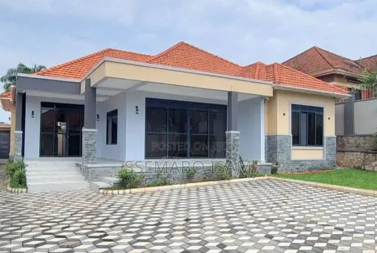 3bdrm House in Standalone Kisaasi, Central Division for rent