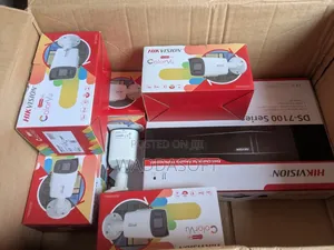Hikvision CCTV Kit IDS-7208h- 8 Channel Dvr, 6 Cameras