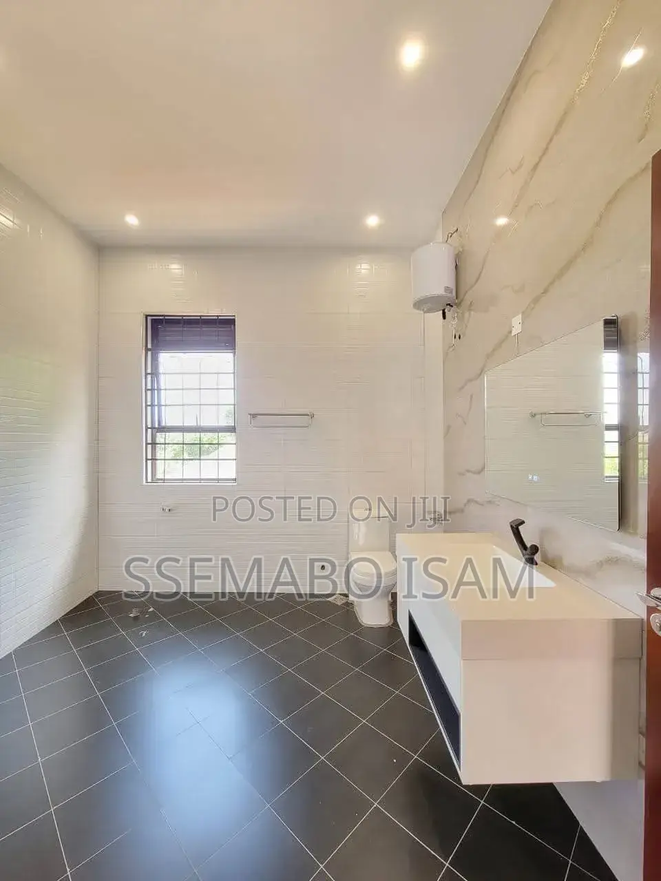 4bdrm House in Standalone Kisaasi, Central Division for rent
