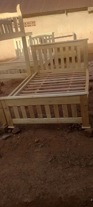 4 by 6 Pre-Eminent Wooden Bed