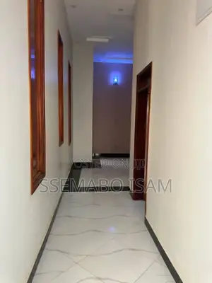 3bdrm House in Standalone Kisaasi, Central Division for rent