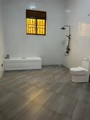 3bdrm House in Standalone Kisaasi, Central Division for rent
