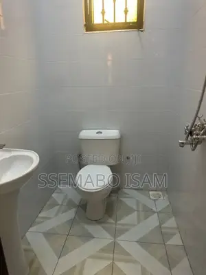 3bdrm House in Standalone Kisaasi, Central Division for rent