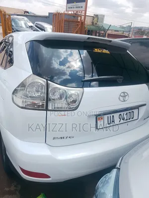 Toyota Harrier 2006 White