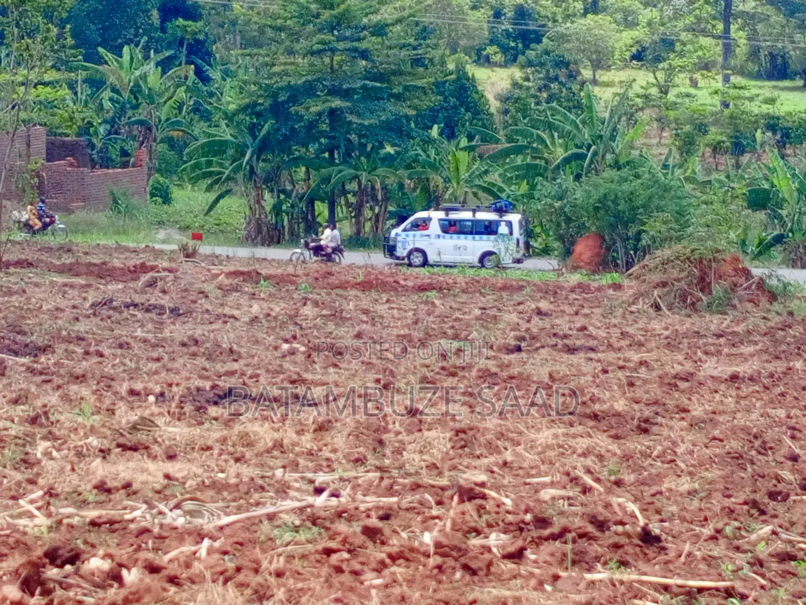 7 Acres on Jinja Kamuli Highway
