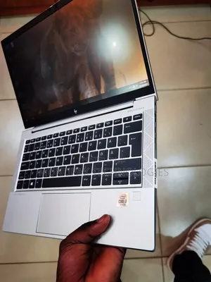 Laptop HP EliteBook 830 G7 8GB Intel Core i7 SSD 256GB