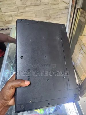 Laptop HP Compaq 620 6GB Intel Celeron HDD 320GB