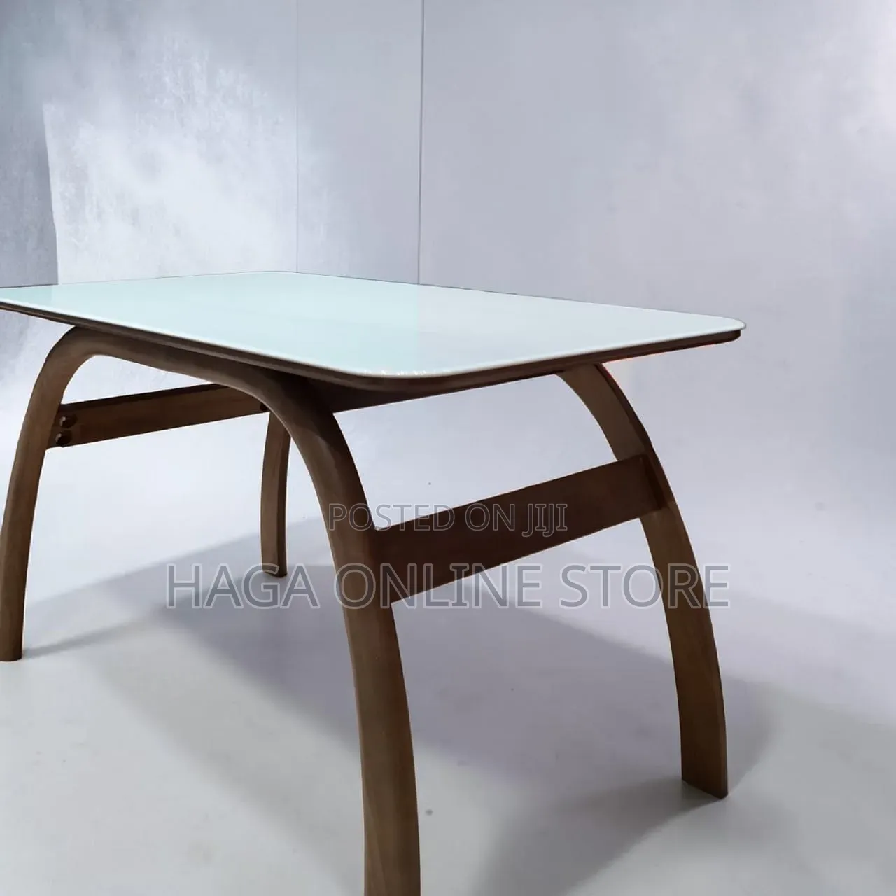 Dinning Table 4 Seaters