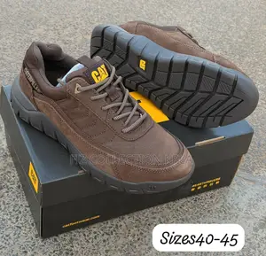 Original Brown CAT Versage Lo Suede Casual Sneakers