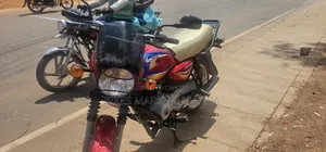 Bajaj CT 125X 2025 Red