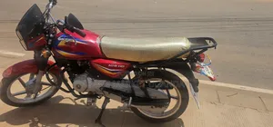 Bajaj CT 125X 2025 Red