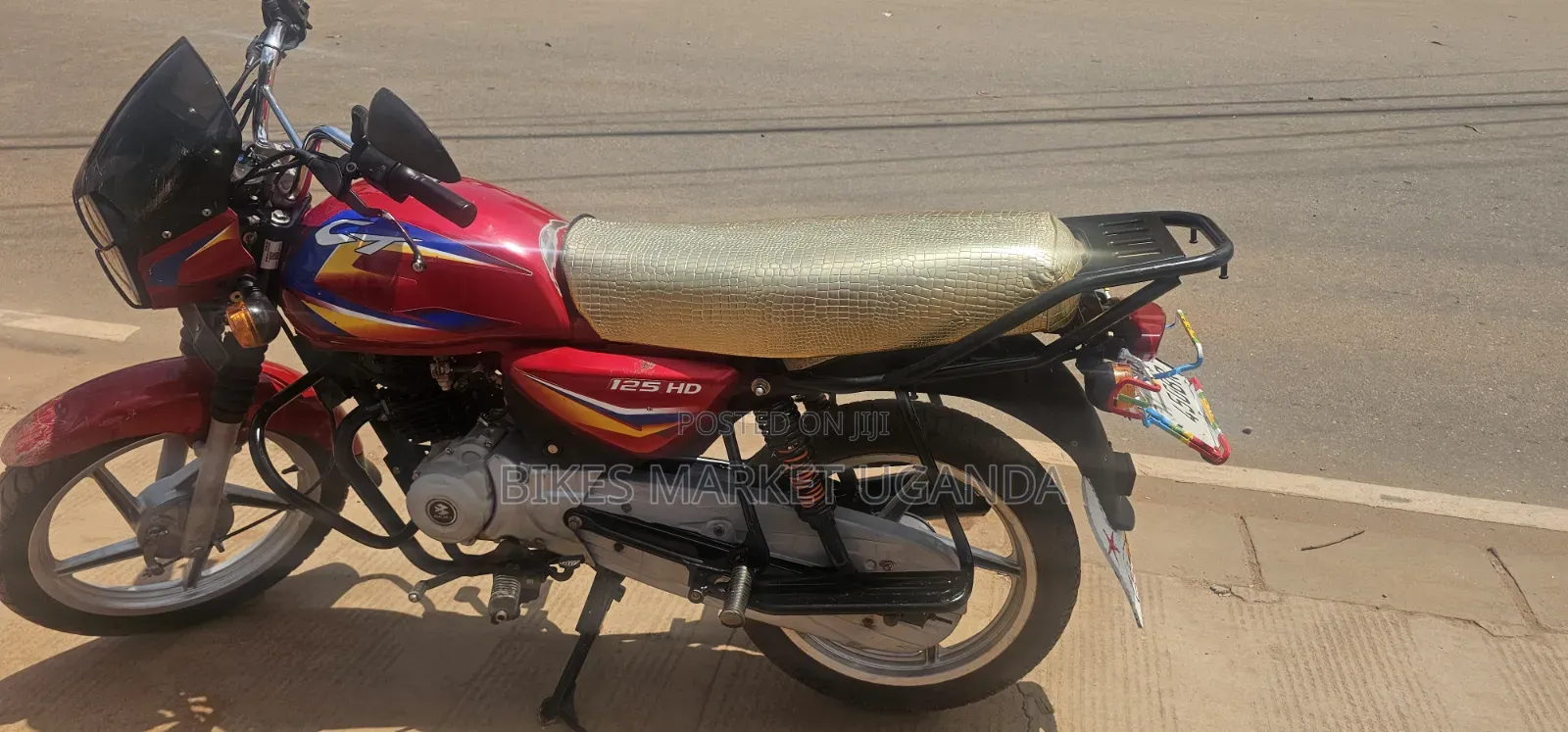 Bajaj CT 125X 2025 Red