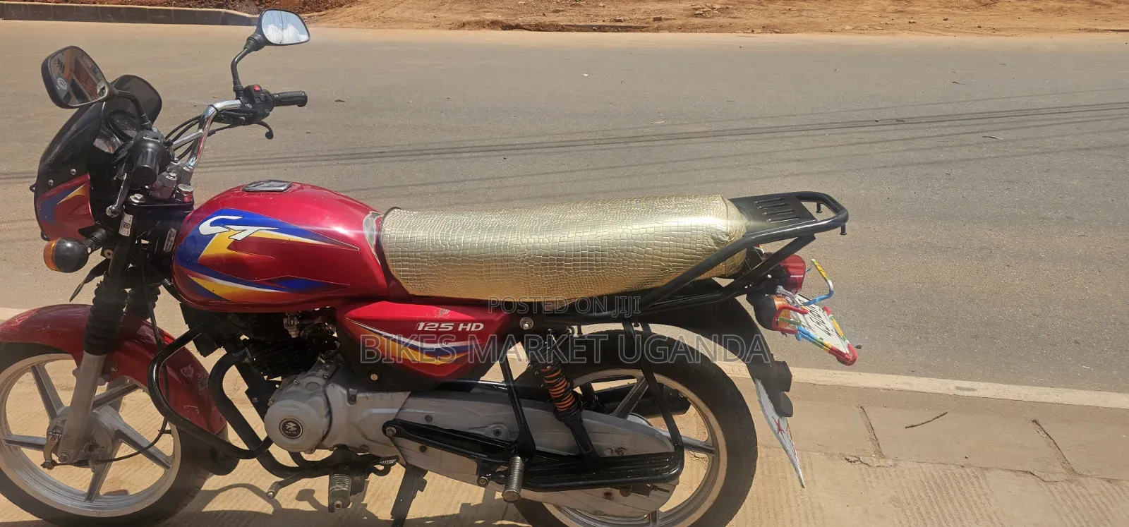 Bajaj CT 125X 2025 Red