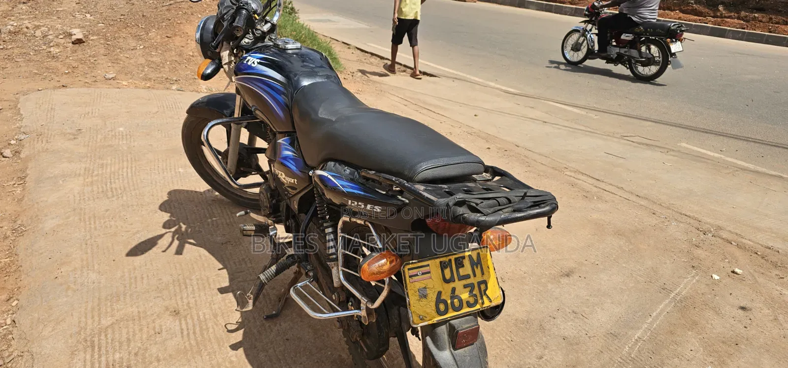 TVS HLX 125 2018 Blue