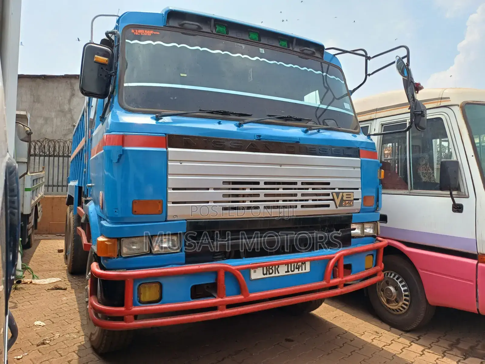Nissan Diesel Tipper