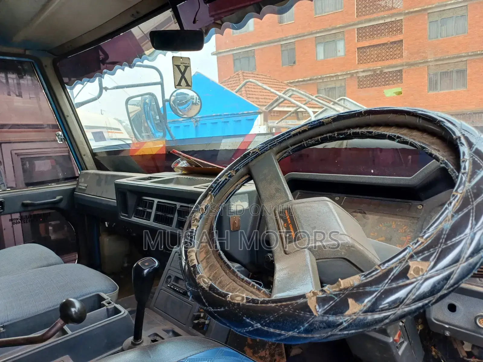 Nissan Diesel Tipper