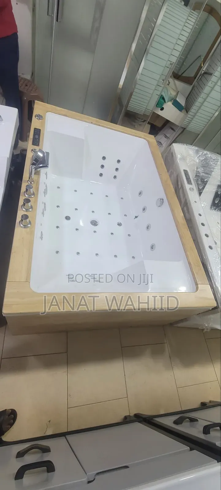Rectangle Jacuzzi Bathtub