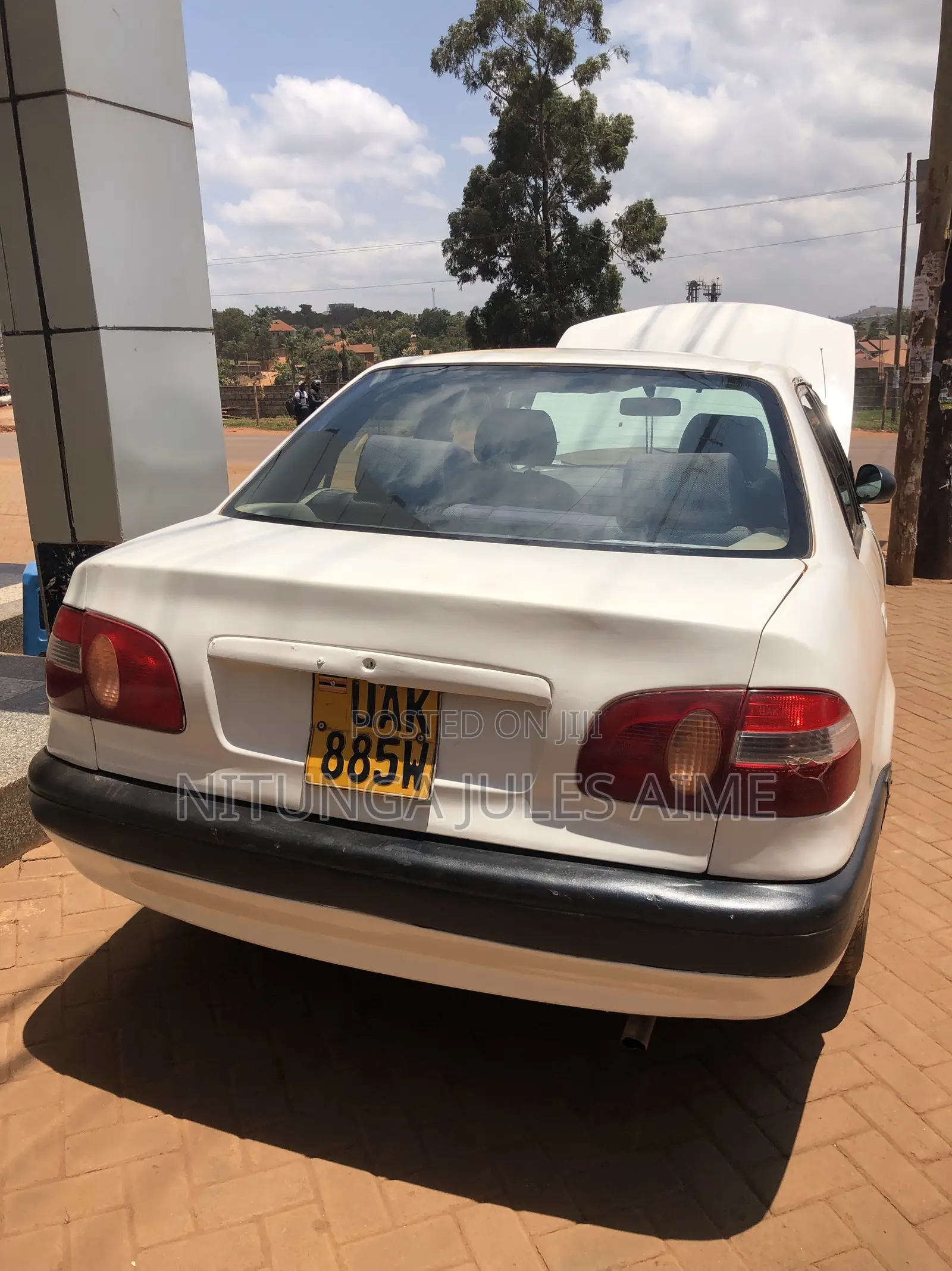 Toyota Corolla 2011 White