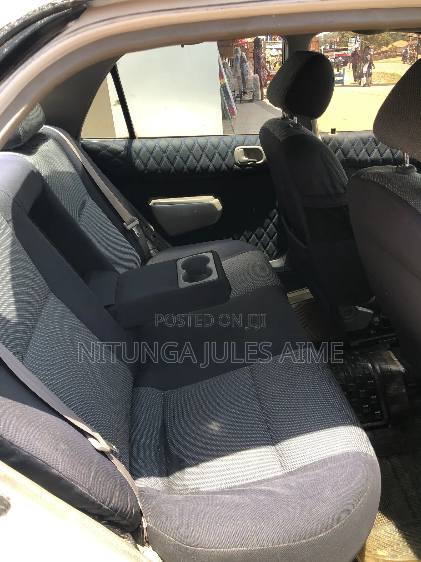 Toyota Corolla 2011 White