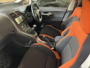 Toyota Auris 2012 White