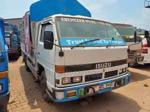 Isuzu Truck White