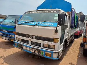 Isuzu Truck White