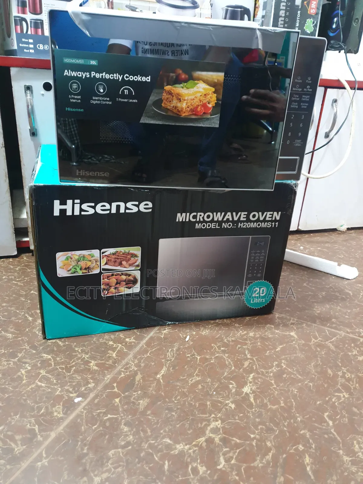 20L Microwave Hisense Digital