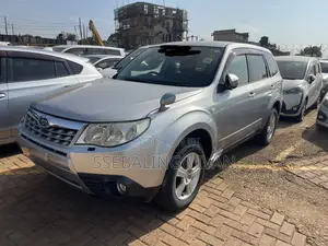 Subaru Forester 2010 Silver