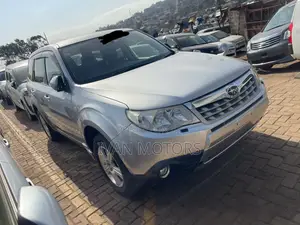 Subaru Forester 2010 Silver