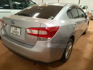 Subaru Legacy 2017 Silver