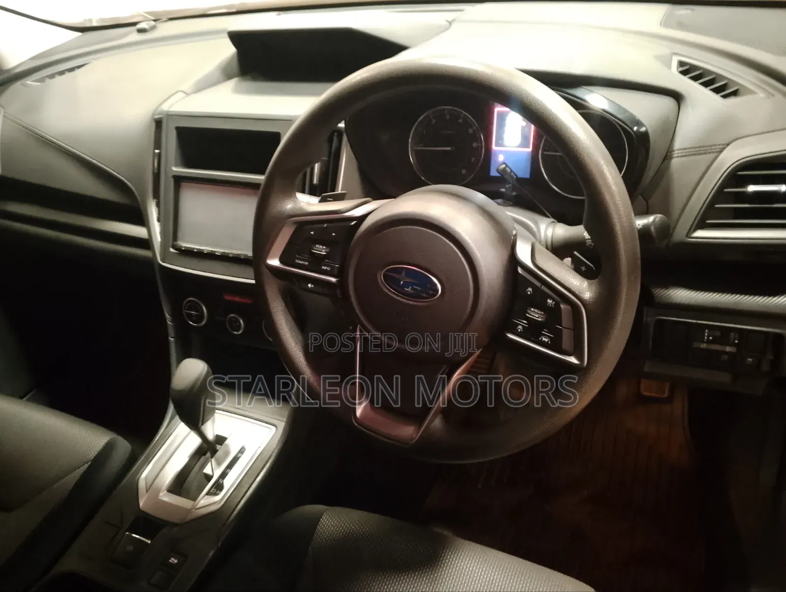 Subaru Legacy 2017 Silver