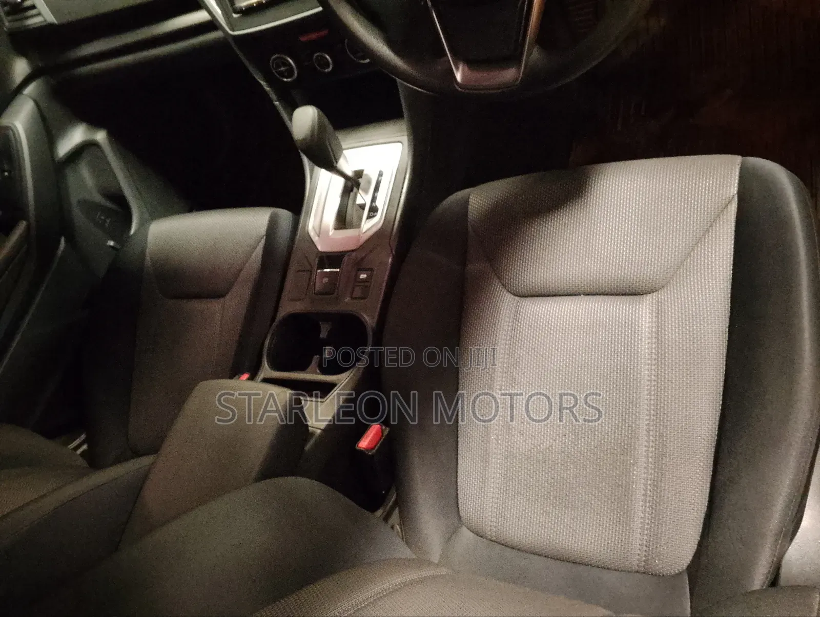 Subaru Legacy 2017 Silver