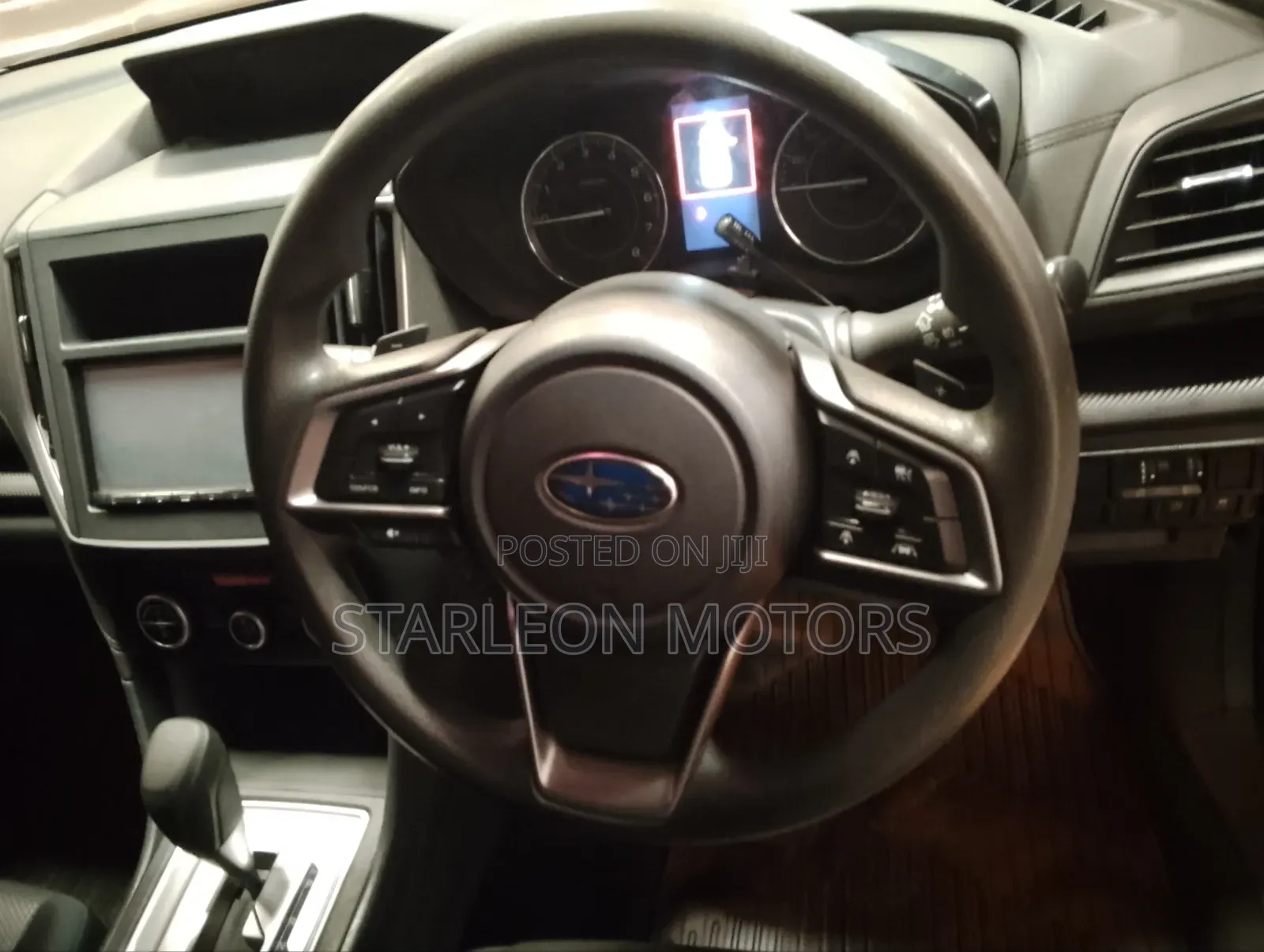 Subaru Legacy 2017 Silver