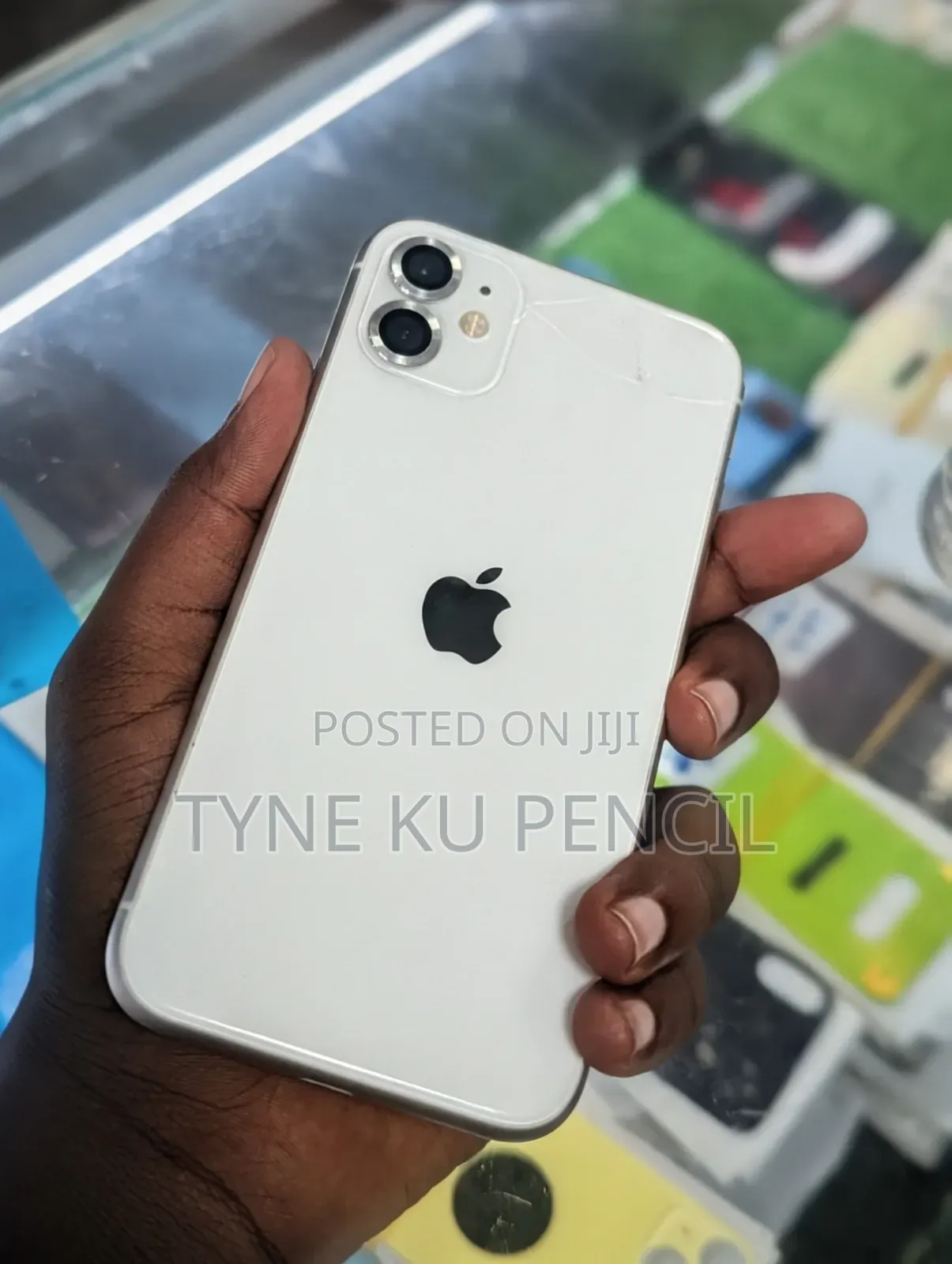 Apple iPhone 11 64 GB White
