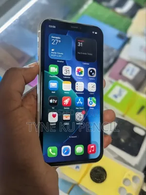 Apple iPhone 11 64 GB White